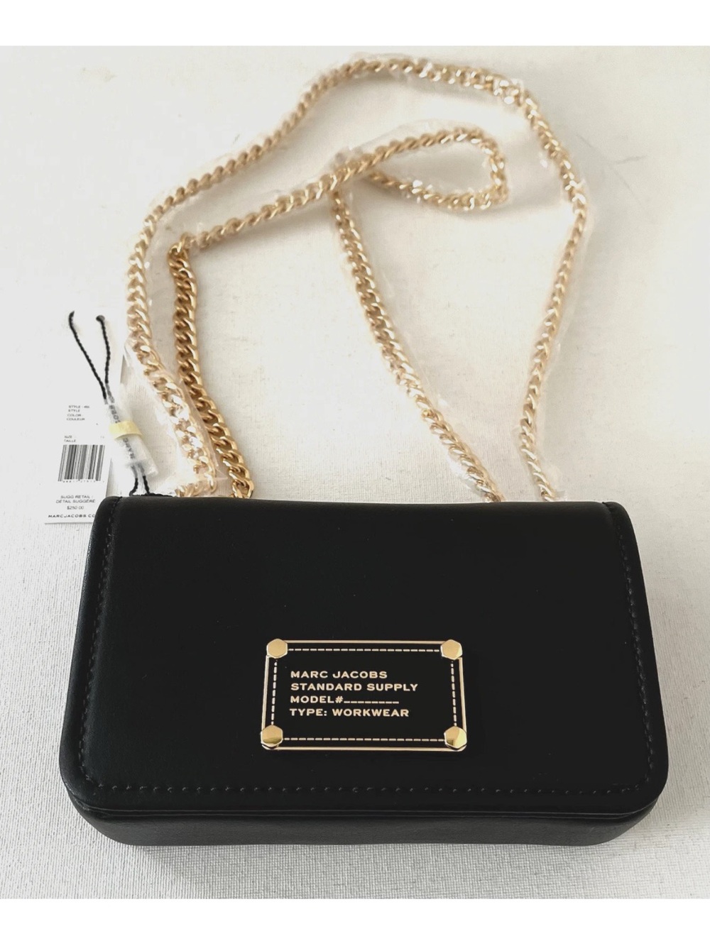 New Marc Jacobs Mini Flap Crossbody bag Smooth Leather Black with Gold Chain - Picture 3 of 9